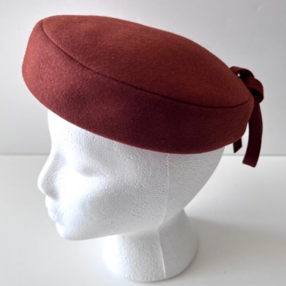 Elegant Brown Wool Pill Box Beret EUC 000 - Picture 1 of 8